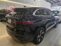 جاگوار F-Pace